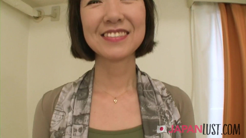 Japan Lust Gold: Japonská babička s velkým tělem chce sex a creampie