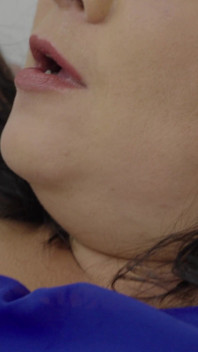 La matrigna pelosa e le ragazze