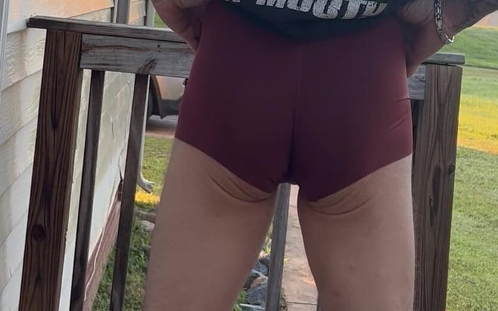 Cocklover247: Malý zralý zadek