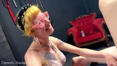 Sua nova puta anal