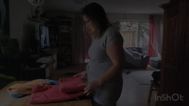 AngiesLuder: Fodida enquanto faz trabalho doméstico