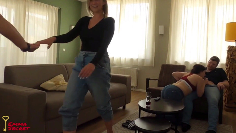 Emma Secret: Extrémní výměna partnerů s Larissa! Obě scény v jedné