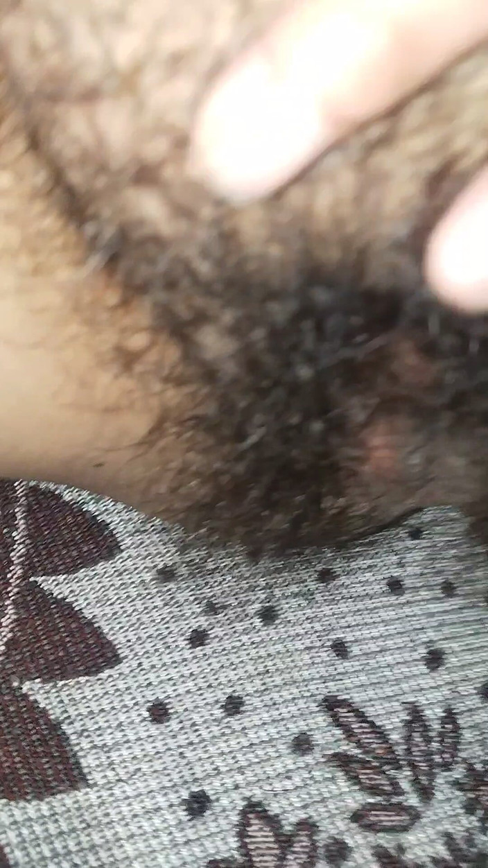 Xoxo Times: Sditalina la sua calda figa pelosa matura