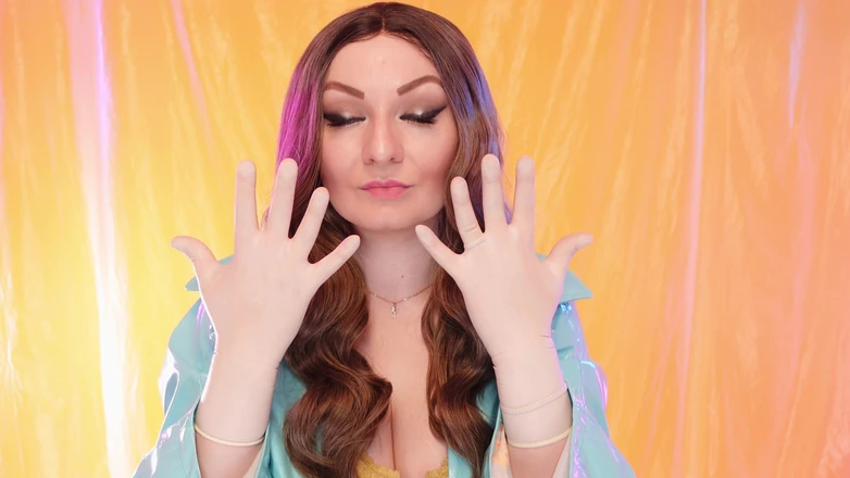 Arya Grander: Erstaunliches relax-video mit ASMR von Arya Grander, latex-op-handschuhen-fetisch