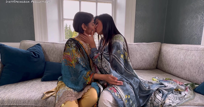 Aaliyah Yasin: Divorciada indiana seduz Aaliyah Yasin durante o Ramadã