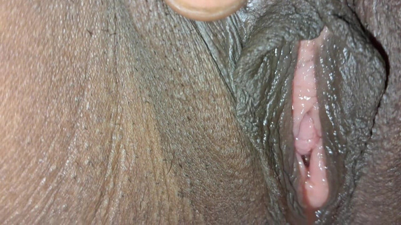 Sumaj: Chị dâu lắc con cu