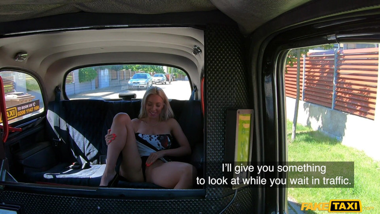 Fake Taxi: Fake taxi - emily bright o kadar güzel ve sıkı ki...