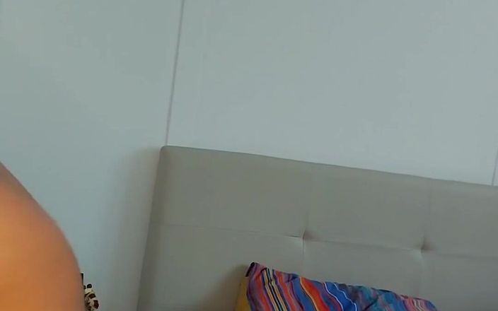 Only Maya: Il file non è il migliore. ma volevo mostrarti cosa cucinava...