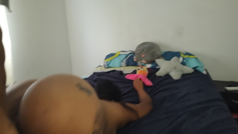 Uncut Lil Midget and Latina Freaky Friends: 50 inç d0nkey kong kolombian