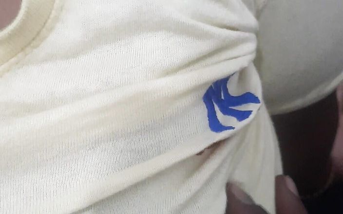 Santhi89: Tamilská sexy tetička honí manžílka