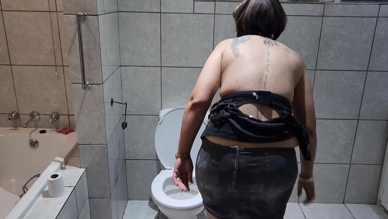 Sparowdox: Milf al azar en fiesta swinger chupando mi polla y...