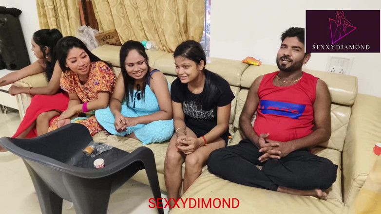 Kilash: Pasangan desi India panas di sebalik seks comel