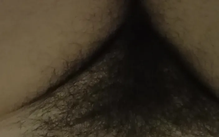 BW_Dolphin: Hairy Pussy and Bellybutton