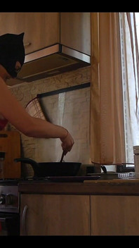 Can I Cook You Dinner? Lets Play with You Ep32