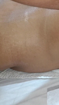 Sexy arschmassage von heißem mann