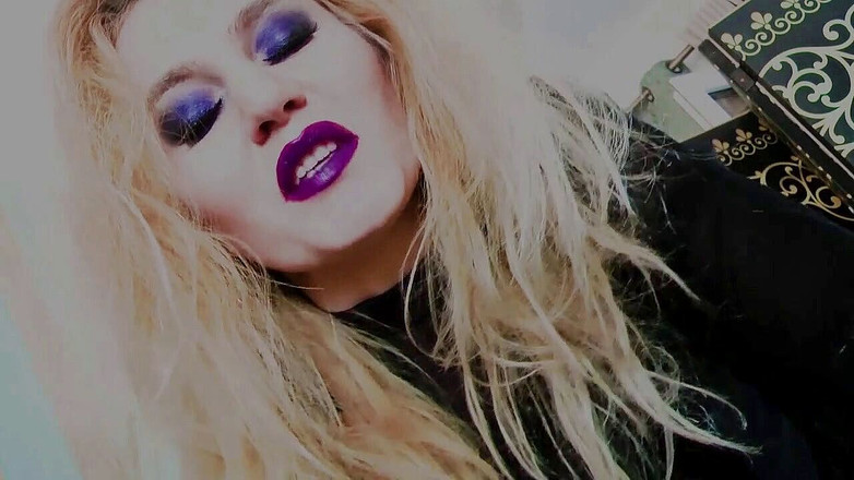 Goddess Celine: Dopo il buio scopata nella mente