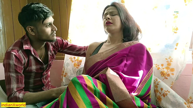 Indian Xshot: Devar bhabhi erotický žhavý sex! Zase mě šukej!