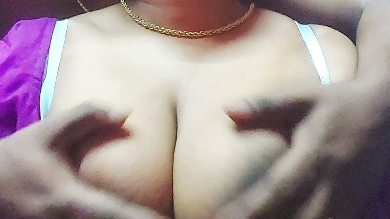 Desi Mohini: 美しい先生を自分の部屋に連れて行った デシセックス