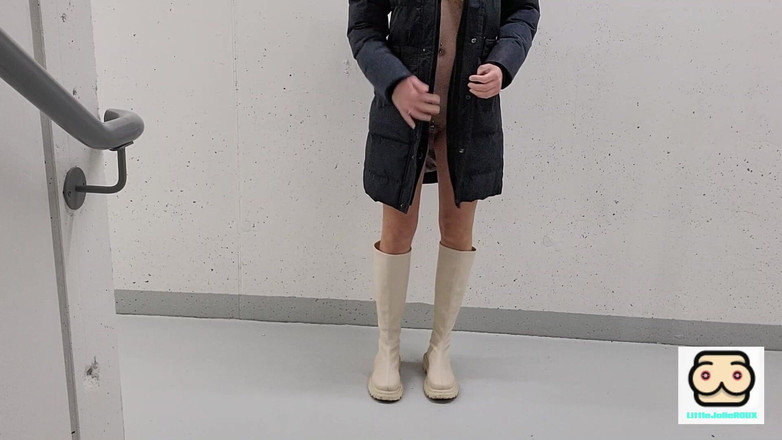 littlejolieroux: Plas wanhoop en natte kut masturbatie