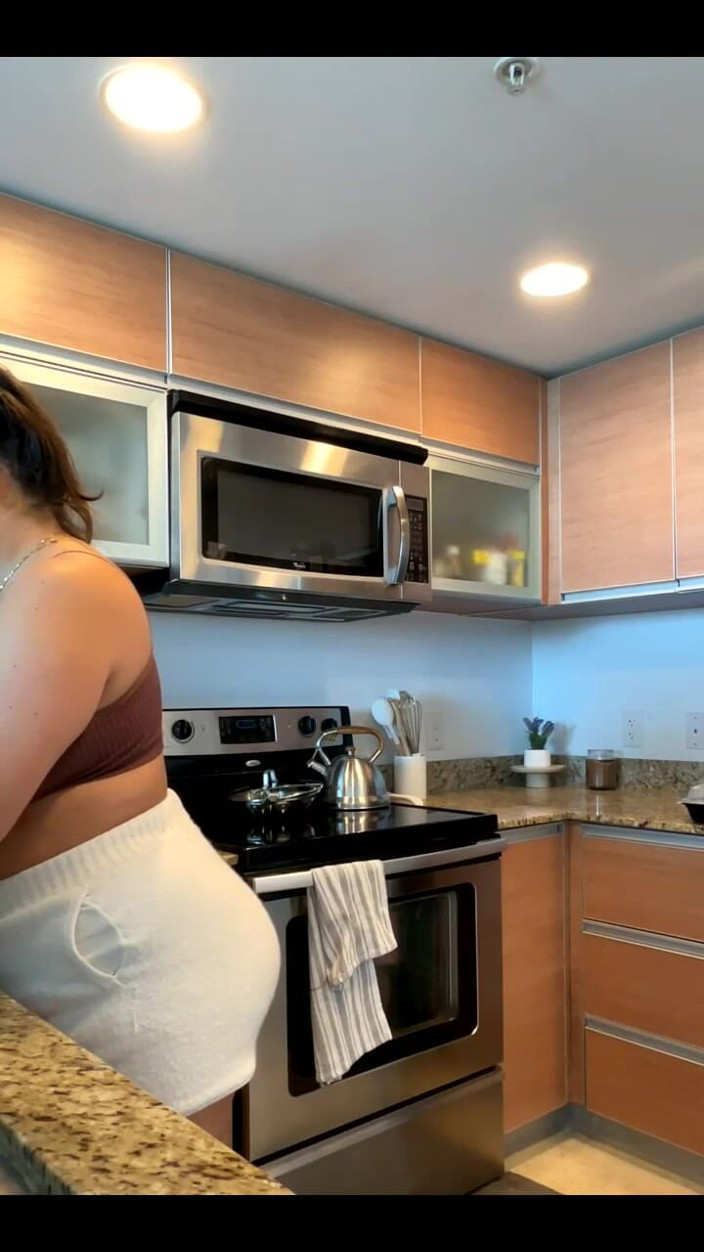Dani Valentina: Livestream met Dani Valentina
