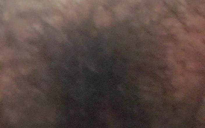 Mommy big hairy pussy: Dojrzała macocha naga z pyszną cipką