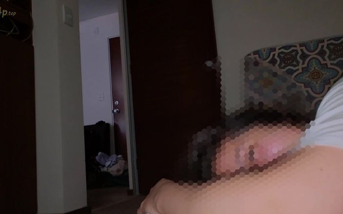 FapTop: Cheating wife came to my home to suck my cock...