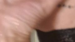 Fingers to Squirt: the Gush Moment