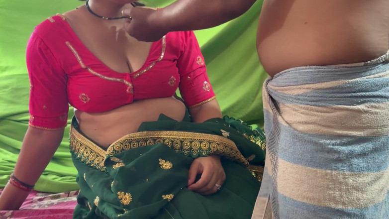 Siyanshi: Bhabhi India disetubuhi dengan saree oleh devar