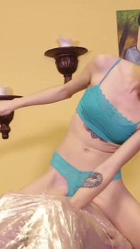 Tengere masseuse Lola Fae is kontgaatje klanten beu, dus laat ze deze betalen