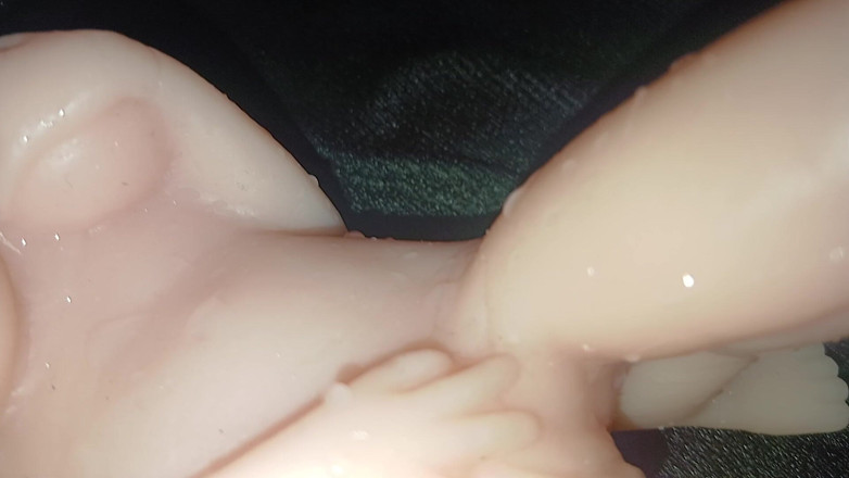 LunaDesire: Squirting Horny Sayang