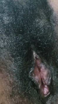 Sesso con la figa in compagnia di un amatore britannico crea una seducente fantasia adulta piena di chimica naturale