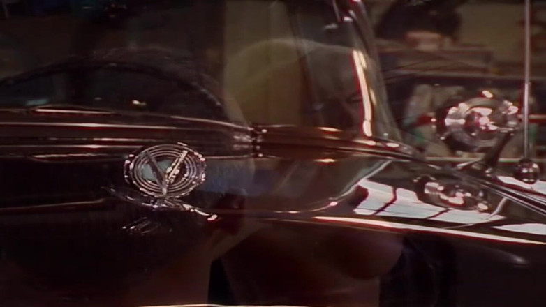 MILFFreaksX: Najpierw naprawia twoje wilgotne miejsce, potem samochód