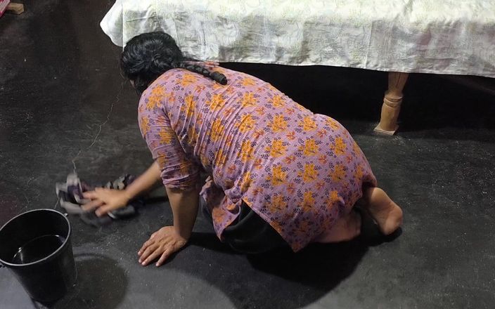 SAFI TV: Ma belle-tatie nettoie la maison et j’ai embrassé ma belle-tatie