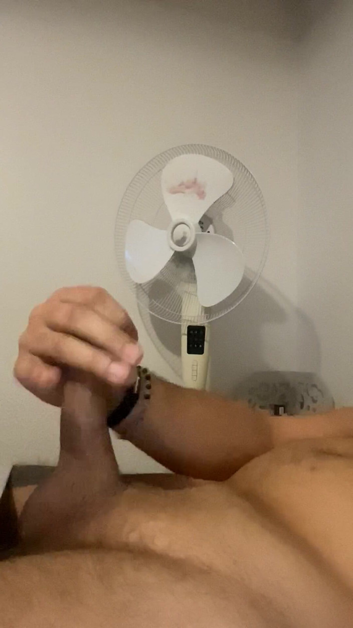 Bicurieuxfr: Bi Eats Her Own Cum