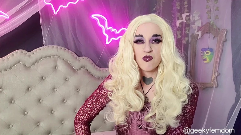 Geeky Femdom: Hocus Pocus - 魔女とのマンコを食べる取引