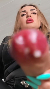 Umilire cu vibrator legat Ești curva mea homosexuală