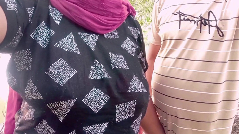Outside studio: Outside sex video with younger stepbrother and stepsister.