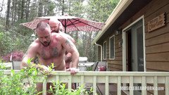 Muscle Bear Porn: पारिवारिक बीज फैलाना