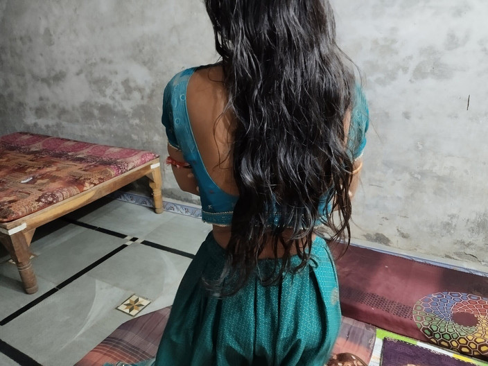 Tejabhabi: Indická sexy krásná Rajsthani Bhabhi Romantika šukání se svým manželem