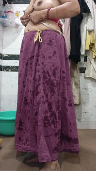 Priya Bhabi stor röv bad show
