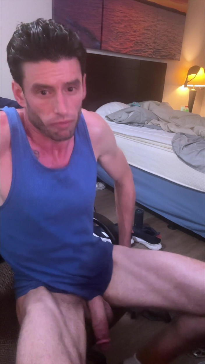 Savage confidence: Edging for Hours in Chair, Feel It for 20 Mins That...