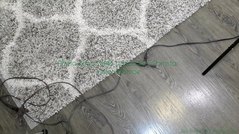 Rex Ringo XXX Productions: Penggambaran dengan bintang lucah lagenda Violet Monroe