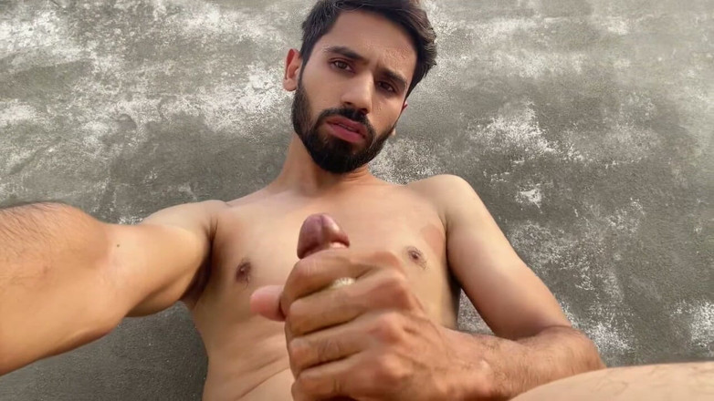 CooperativeDate: Pakistani Porn Feet Licking on Roof Top