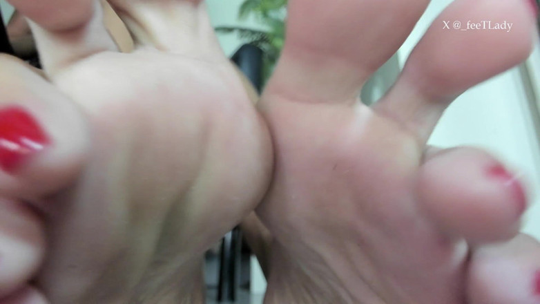 Feet lady: ขายาว