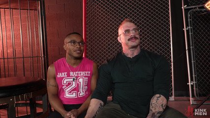 Taken rough: Tetikus kecil yang baik: Davin Strong dan Jake Waters