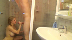 Fuck n Fetish: Kami telah meletakkan kamera di bilik air - bahagian 1/2 - seks