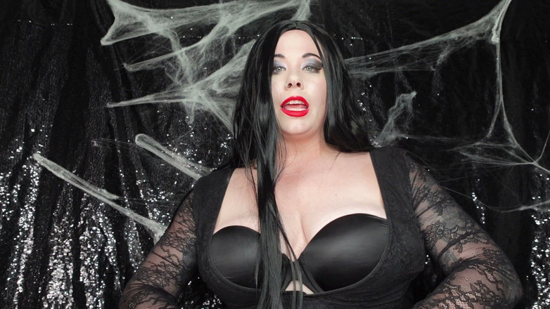 Deanna deadly: Stepmommy Morticia Addams Loves Your Fat Stomach and Feeding You
