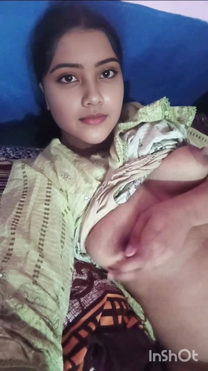 Muscool: 大奶子紧致阴户的热辣老师