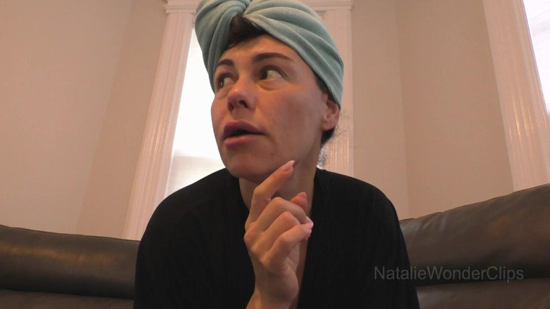 Natalie Wonder: Les vibrations anales de la belle-mère Bejeweled