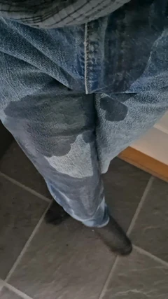 Jeans Piss